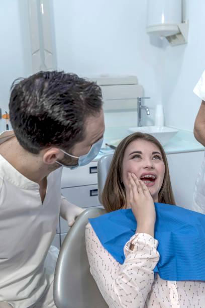 Best Cracked Tooth Emergency Dentist  in Lake Nacimiento, CA